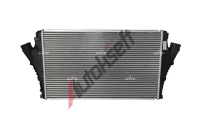 NRF Chladi vzduchu intercooler NRF 30475, 30475