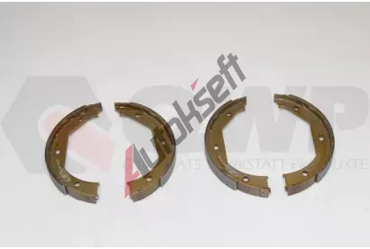 QWP Sada brzdových čelistí QWP WBS136, WBS136 QWP Sada brzdových čelistí QWP WBS136, WBS136